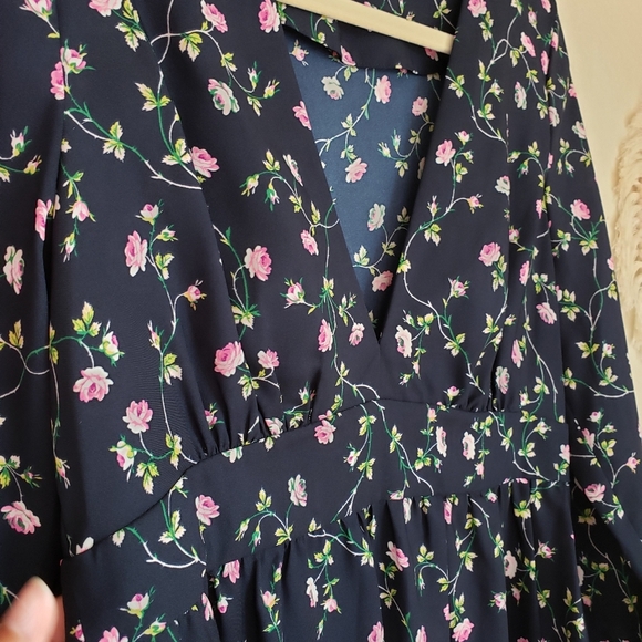 Juicy Couture Floral A-Line Long-Sleeve Mini Dress Navy Women's 8 - Picture 4 of 16